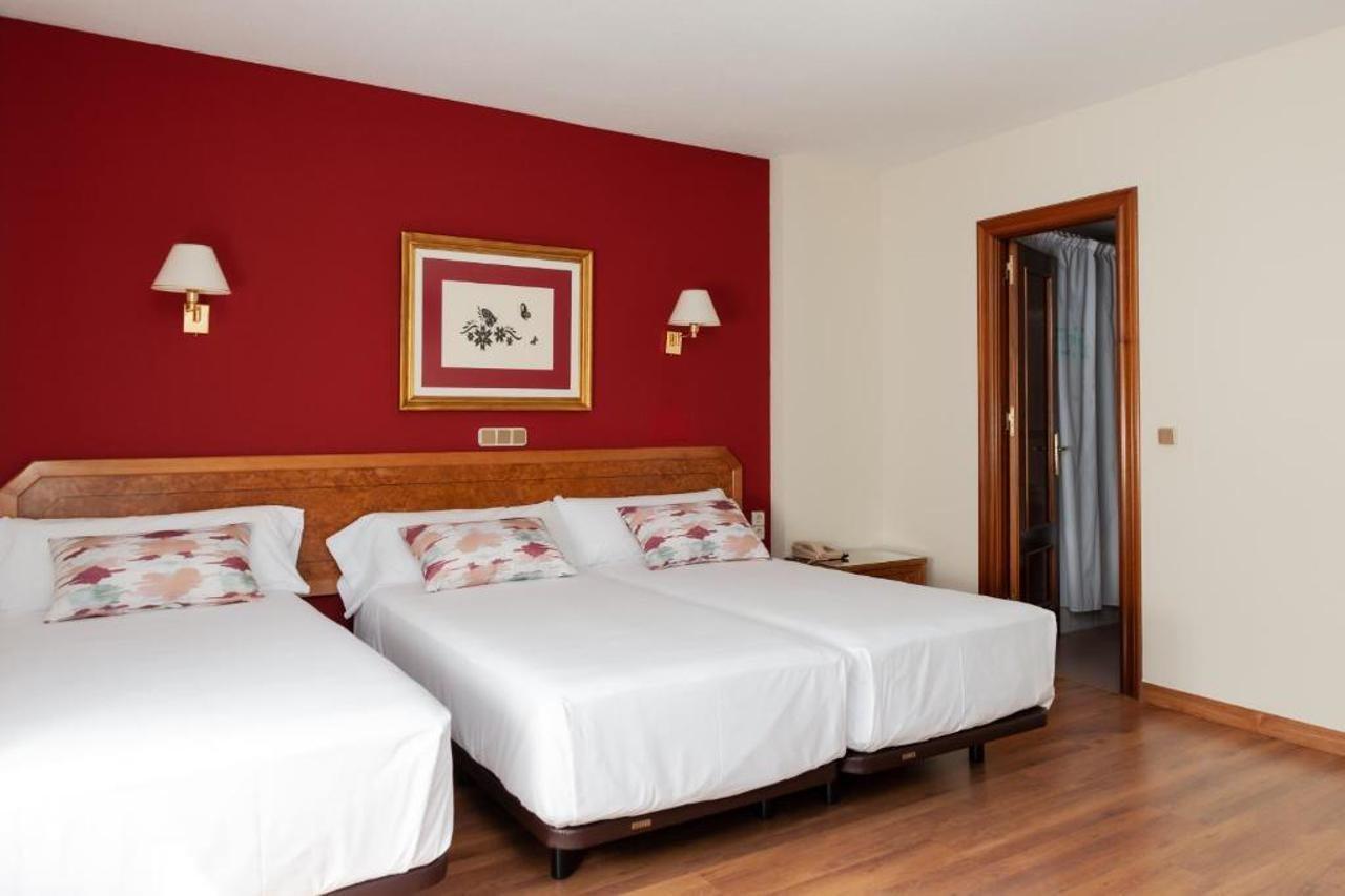Hotel Don Carmelo Ávila Zewnętrze zdjęcie